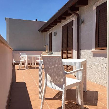Palazzo Eliss Bed & Breakfast Margherita Di Savoia Dış mekan fotoğraf