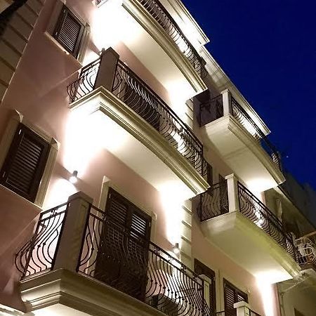 Palazzo Eliss Bed & Breakfast Margherita Di Savoia Dış mekan fotoğraf