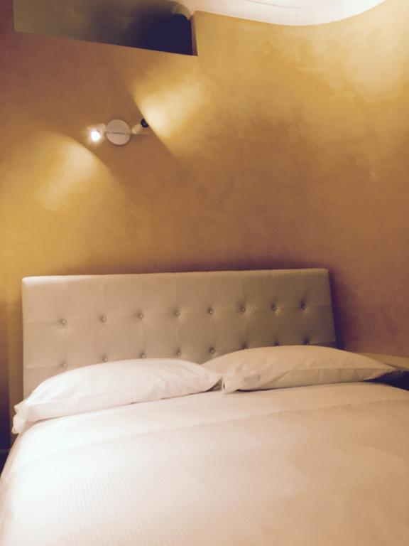 Palazzo Eliss Bed & Breakfast Margherita Di Savoia Oda fotoğraf