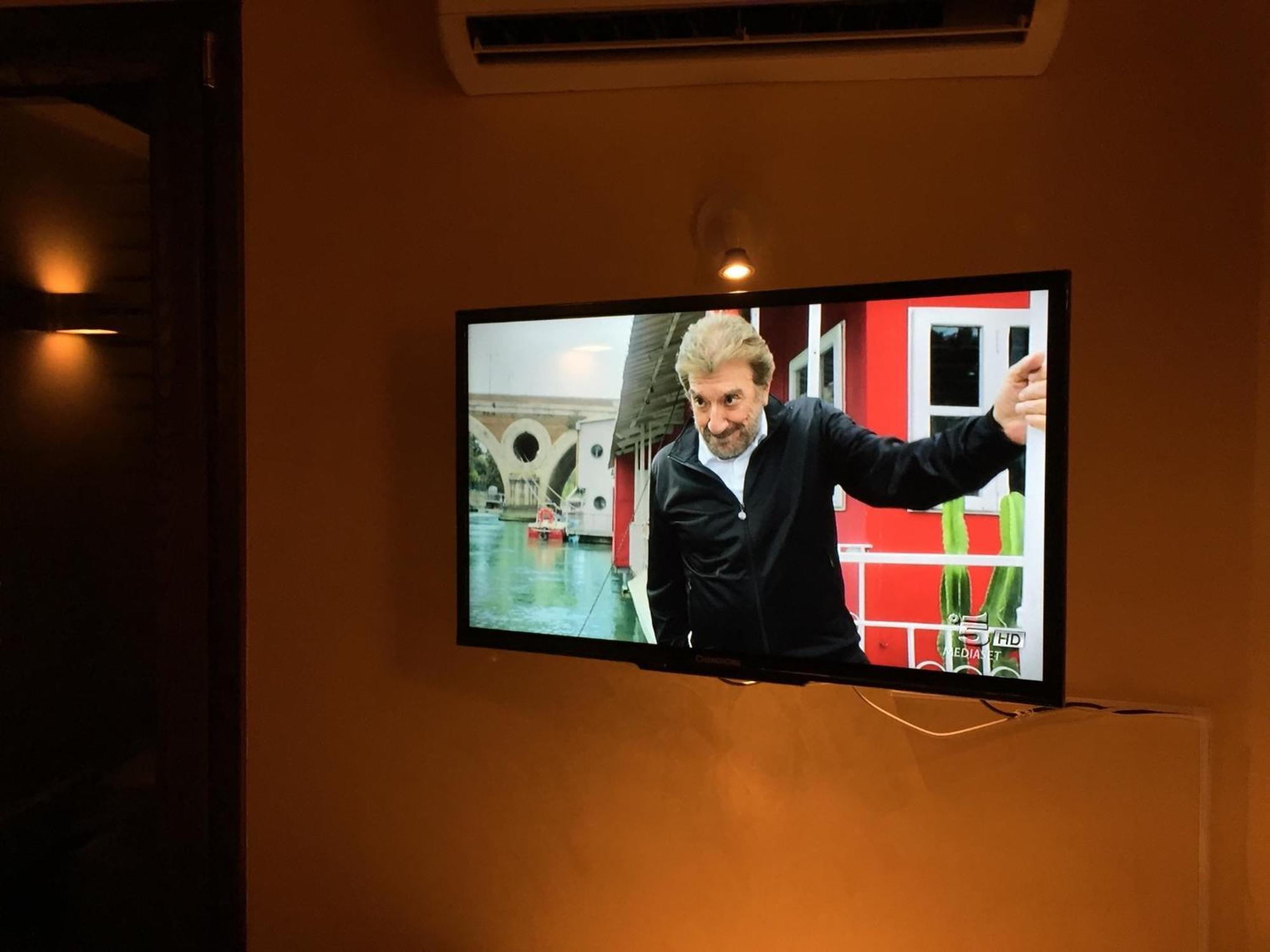 Palazzo Eliss Bed & Breakfast Margherita Di Savoia Dış mekan fotoğraf