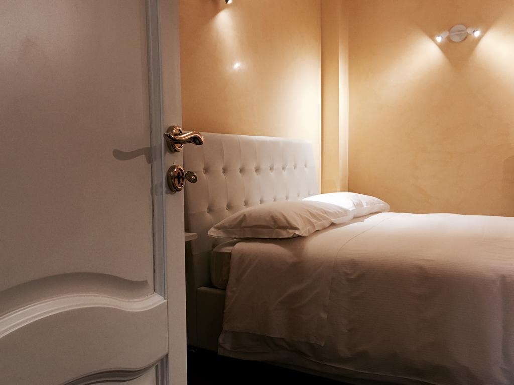 Palazzo Eliss Bed & Breakfast Margherita Di Savoia Dış mekan fotoğraf